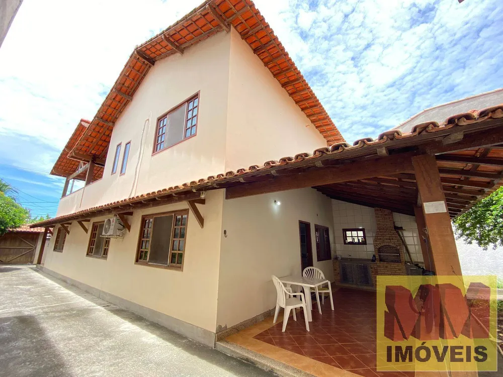 Casa, 5 quartos, 180 m² - Foto 1