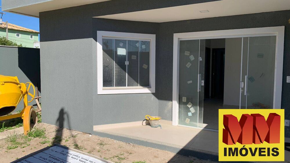 Casa à venda com 2 quartos, 60m² - Foto 4