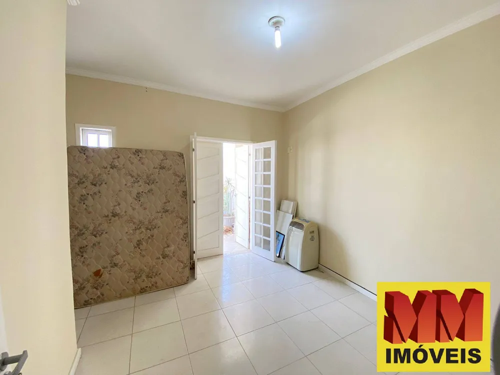 Casa, 4 quartos, 250 m² - Foto 10