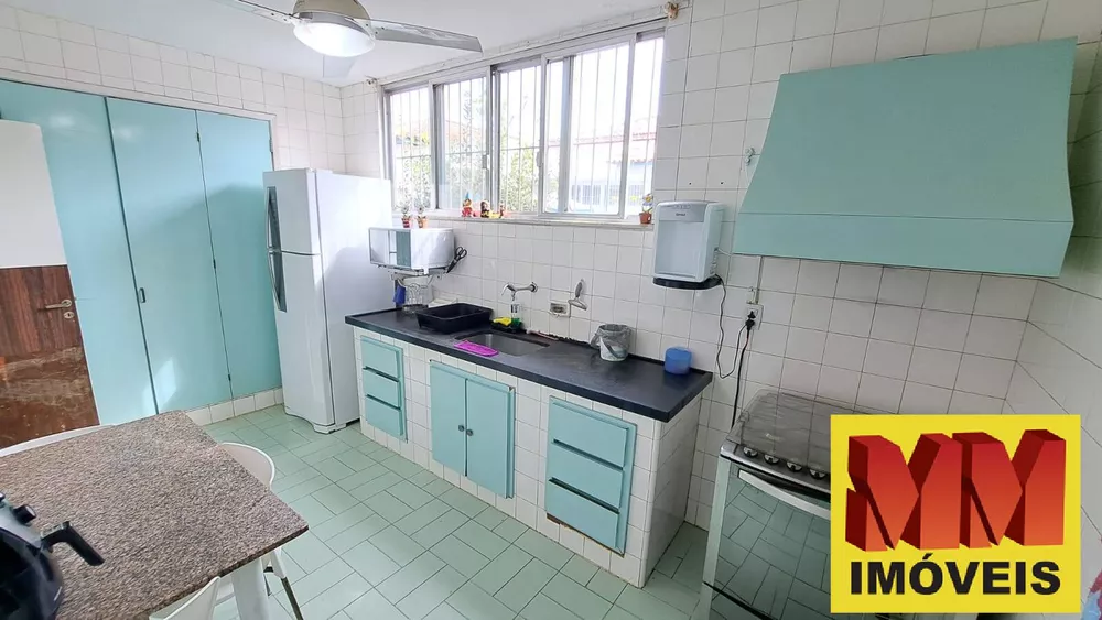 Casa, 6 quartos, 250 m² - Foto 10