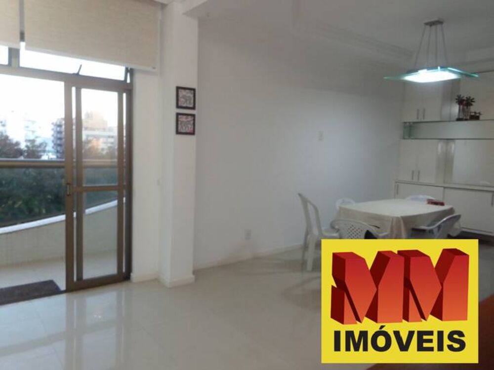 Apartamento à venda com 3 quartos, 140m² - Foto 2