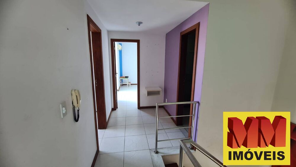Casa à venda com 4 quartos, 169m² - Foto 2