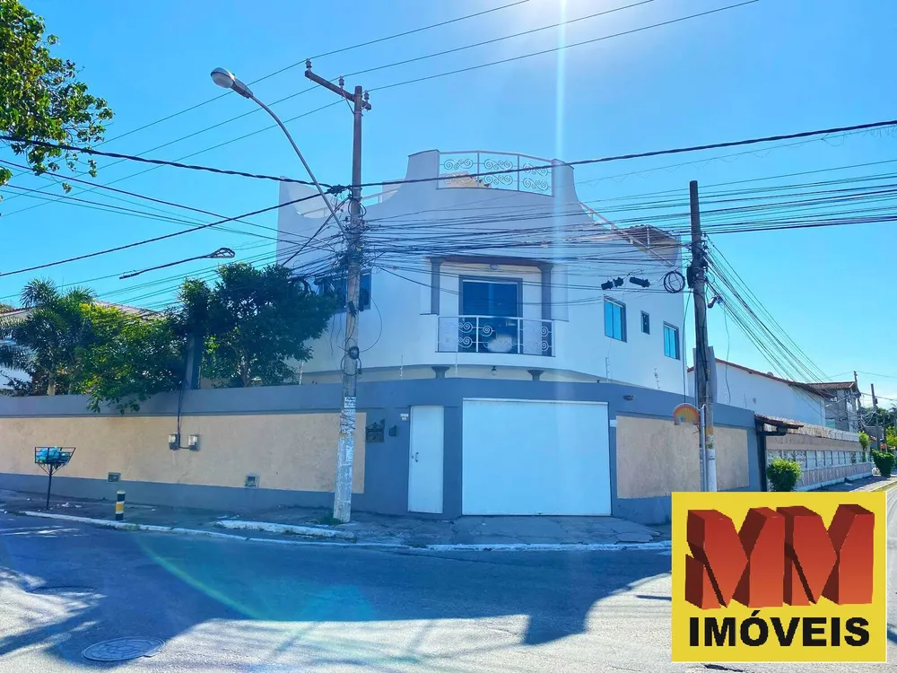 Casa, 3 quartos, 240 m² - Foto 1