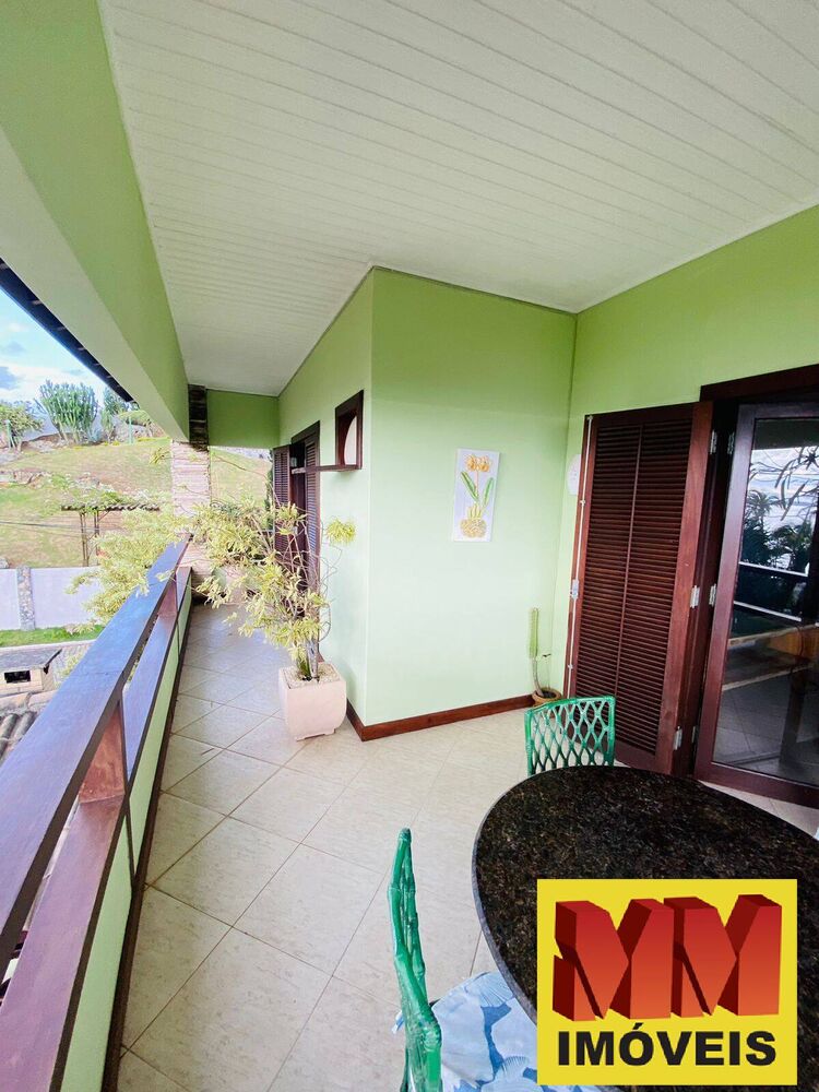 Casa de Condomínio à venda com 3 quartos, 330m² - Foto 2