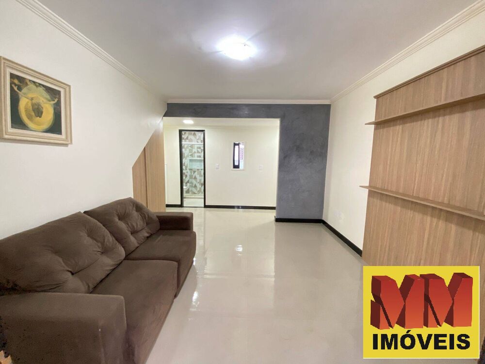 Casa à venda com 4 quartos, 134m² - Foto 4