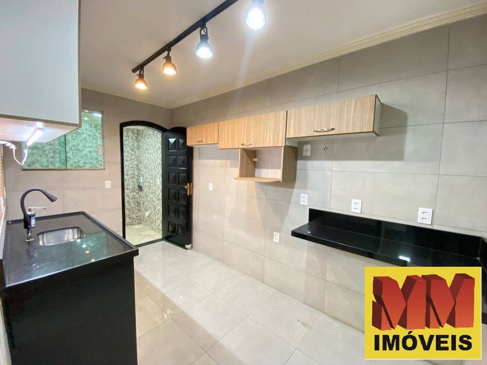 Casa à venda com 4 quartos, 134m² - Foto 5