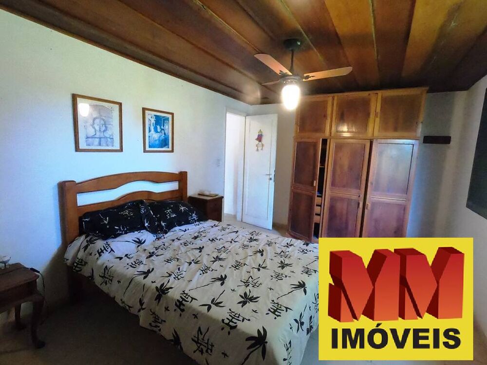 Casa, 5 quartos, 230 m² - Foto 1