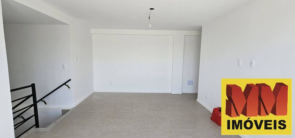 Cobertura à venda com 3 quartos, 180m² - Foto 2