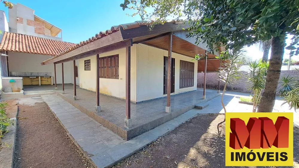 Casa à venda com 3 quartos, 150m² - Foto 3