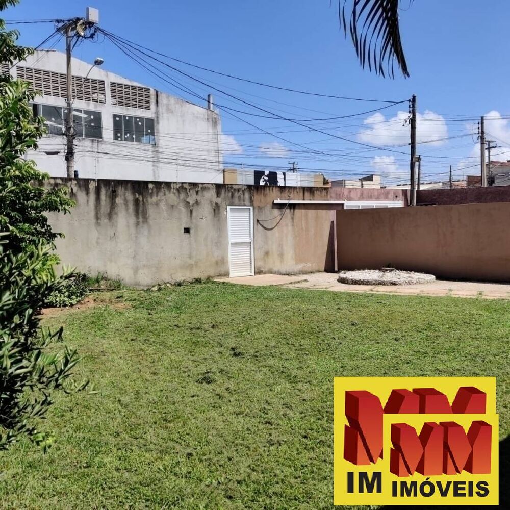 Casa à venda com 5 quartos, 160m² - Foto 4