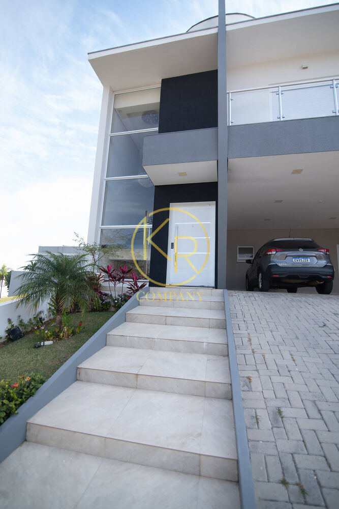 Casa de Condomínio à venda com 3 quartos, 323m² - Foto 4