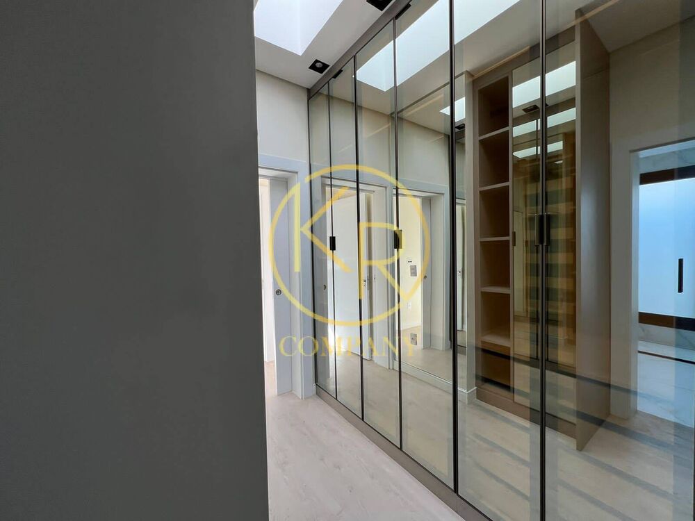 Casa de Condomínio à venda com 3 quartos, 293m² - Foto 3