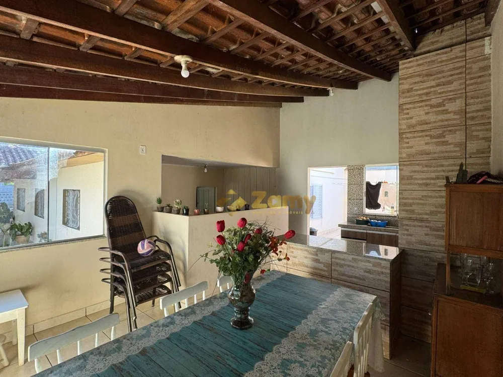 Casa, 3 quartos, 135 m² - Foto 2