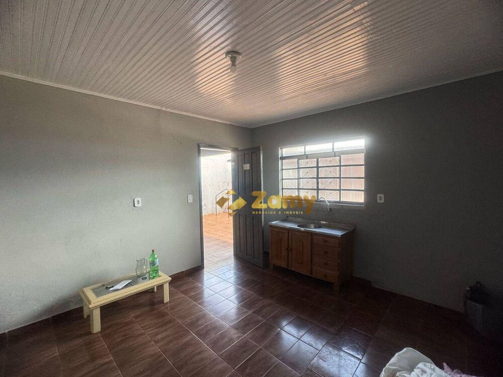 Casa à venda com 3 quartos, 141m² - Foto 3