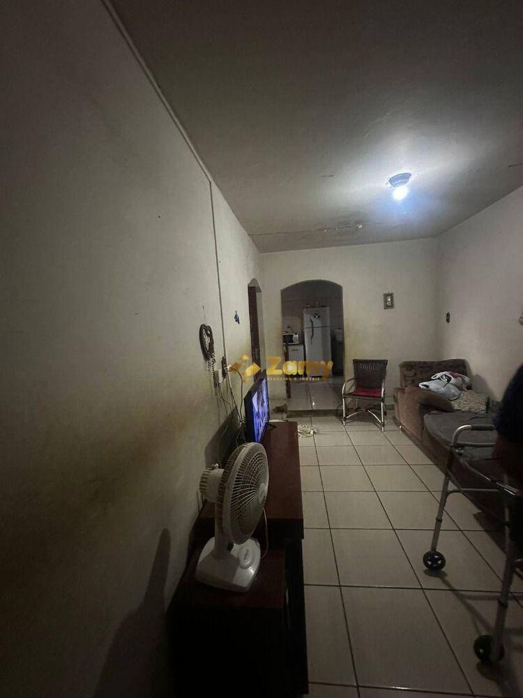 Casa, 3 quartos, 180 m² - Foto 2