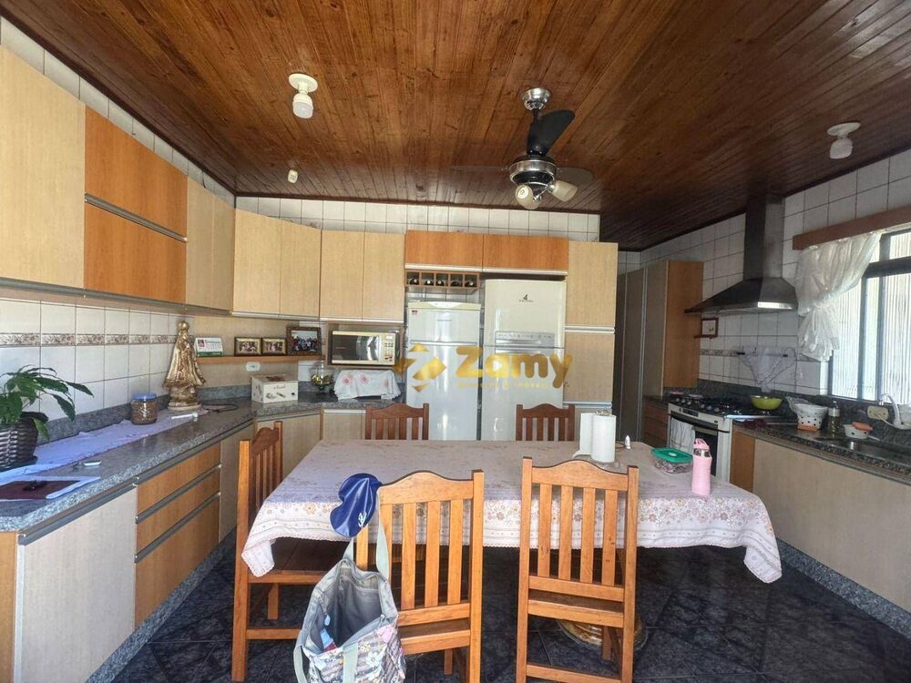 Casa, 3 quartos, 188 m² - Foto 3