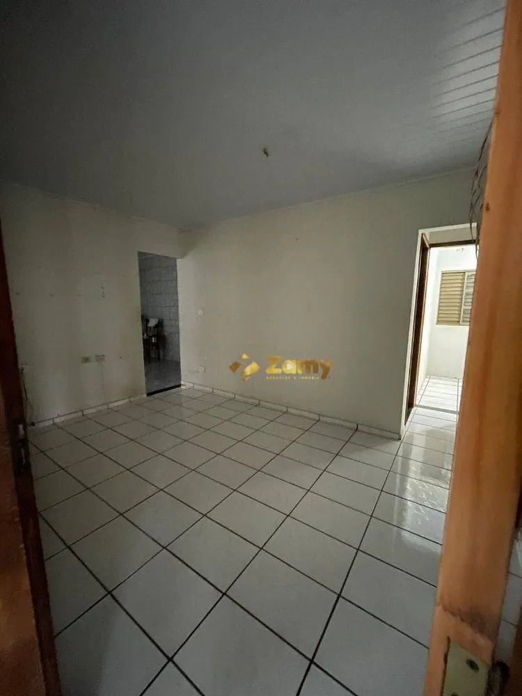 Casa, 3 quartos, 170 m² - Foto 2