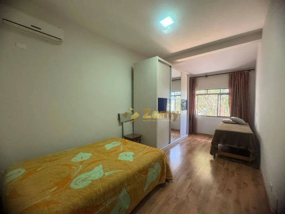 Casa, 4 quartos, 238 m² - Foto 5