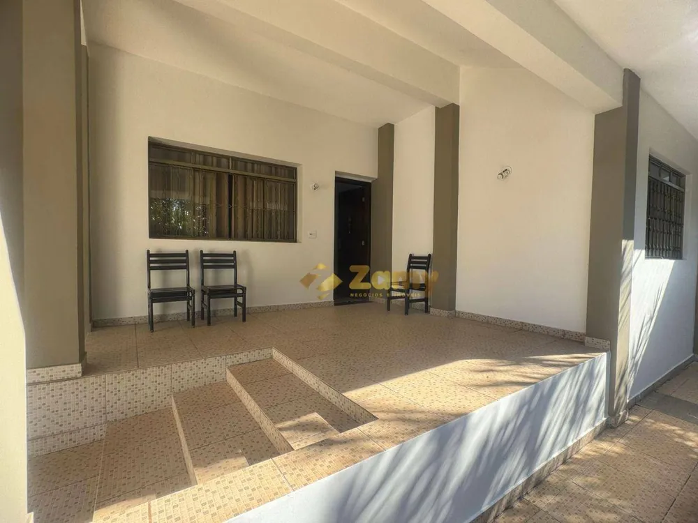 Casa, 4 quartos, 238 m² - Foto 12