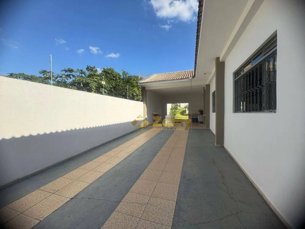Casa, 4 quartos, 238 m² - Foto 9