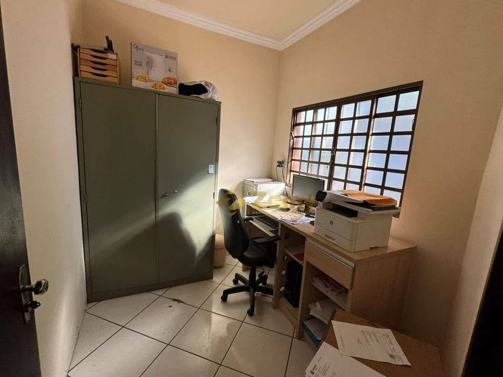 Casa, 3 quartos, 257 m² - Foto 8
