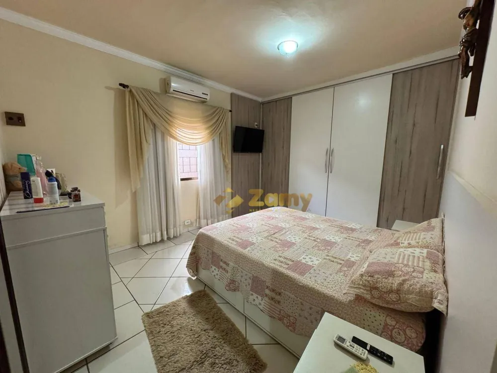 Casa, 3 quartos, 257 m² - Foto 7