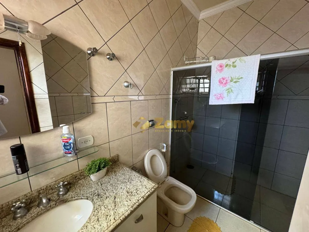 Casa, 3 quartos, 257 m² - Foto 12