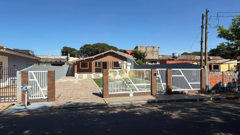 Casa, 3 quartos, 132 m² - Foto 1