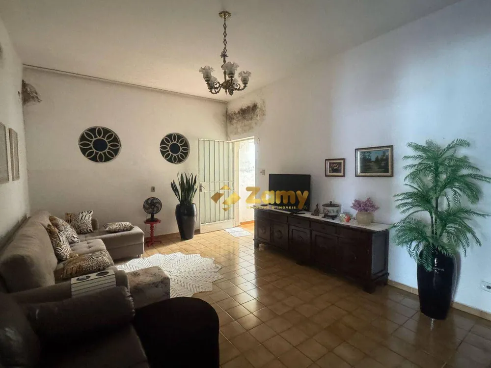 Casa, 4 quartos, 245 m² - Foto 8
