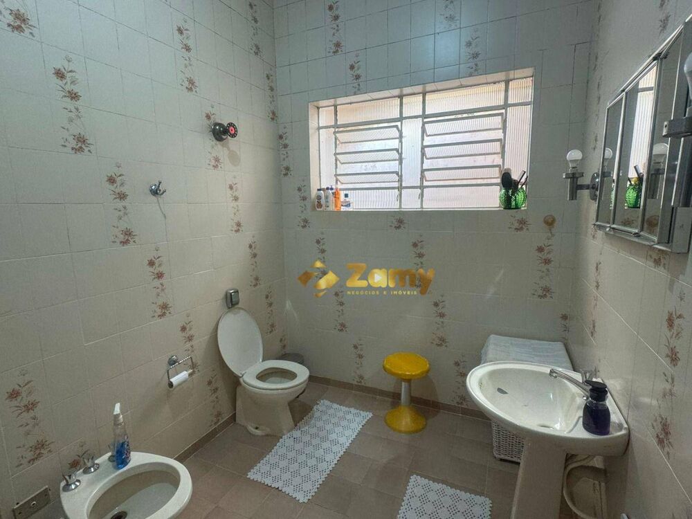 Casa, 4 quartos, 245 m² - Foto 2