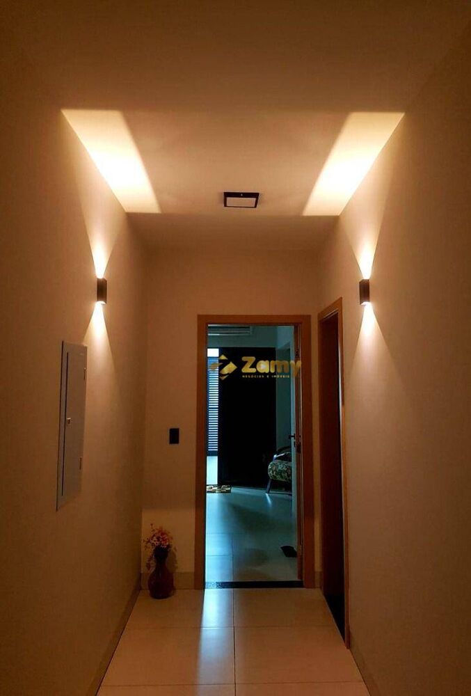 Casa de Condomínio à venda com 3 quartos, 316m² - Foto 2