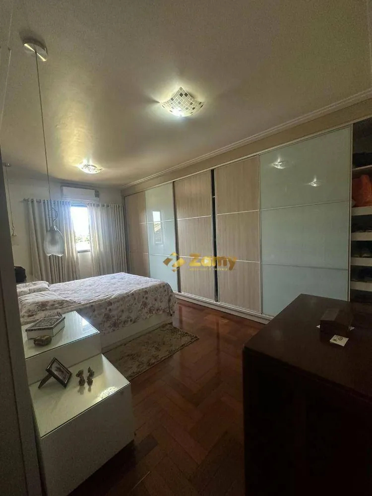 Casa, 3 quartos, 250 m² - Foto 14