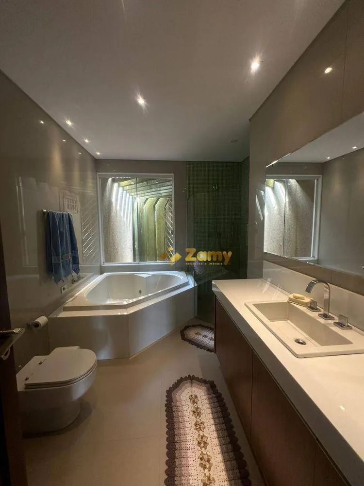 Casa, 3 quartos, 250 m² - Foto 10