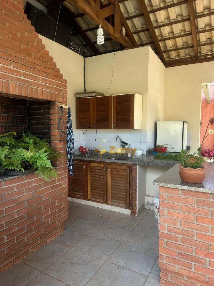 Casa, 3 quartos, 250 m² - Foto 11