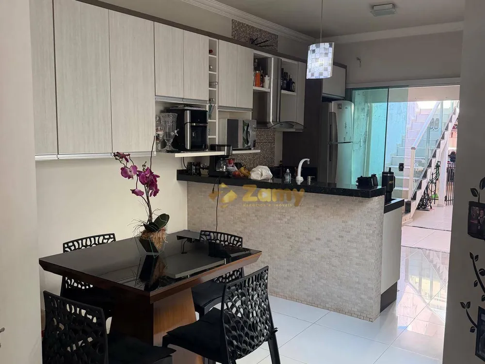 Casa, 2 quartos, 145 m² - Foto 2