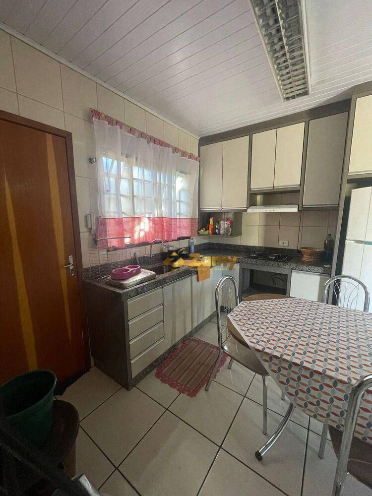 Casa de Condomínio à venda com 2 quartos, 282m² - Foto 4