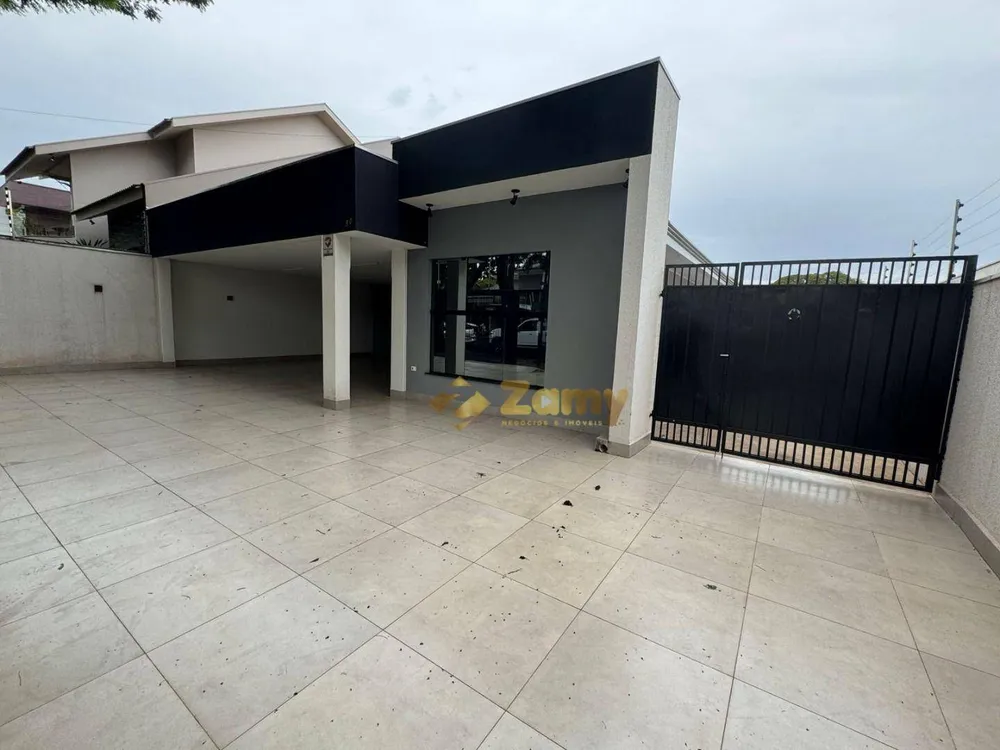 Casa, 2 quartos, 223 m² - Foto 2