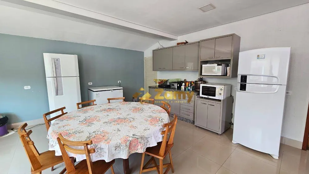 Casa, 6 quartos, 307 m² - Foto 1