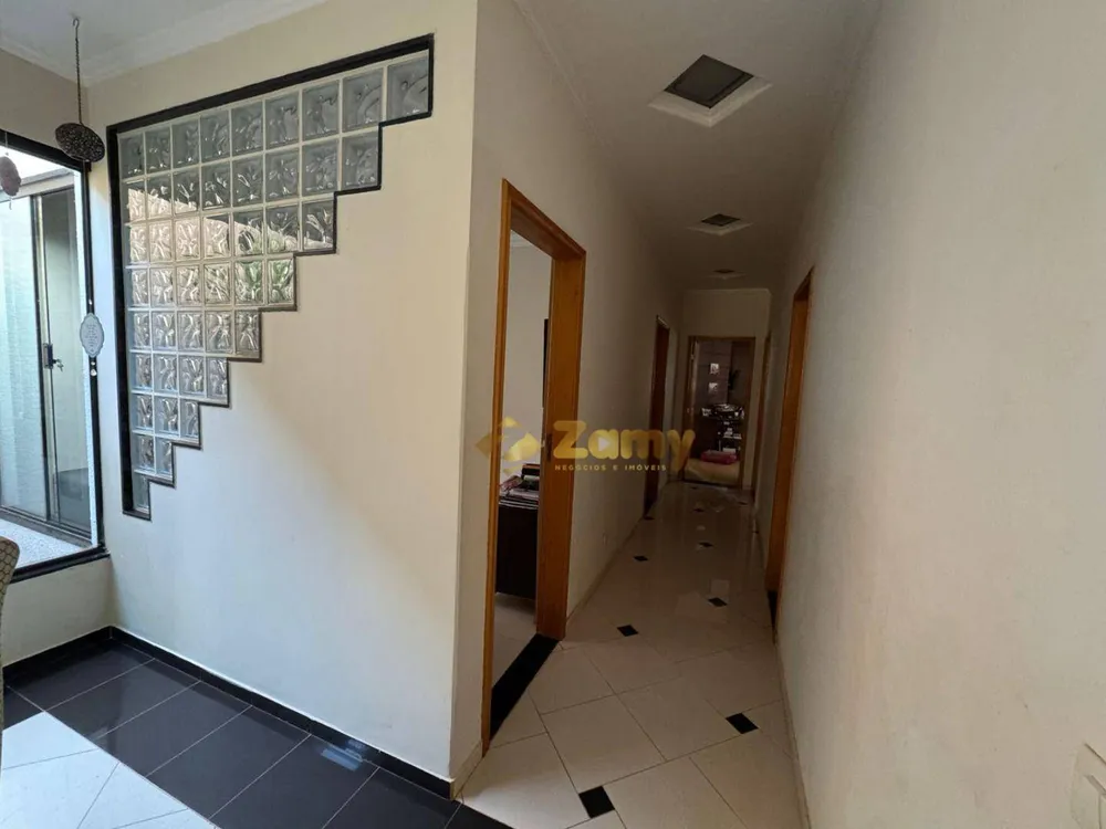 Casa, 3 quartos, 260 m² - Foto 9