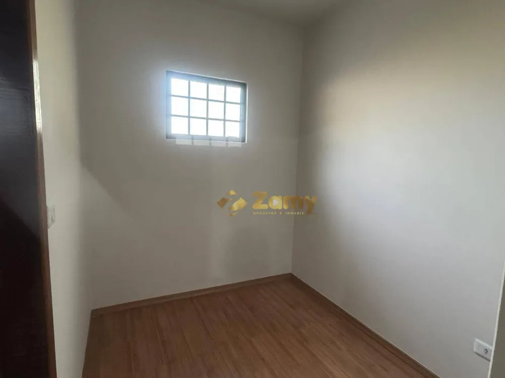 Casa, 3 quartos, 232 m² - Foto 3