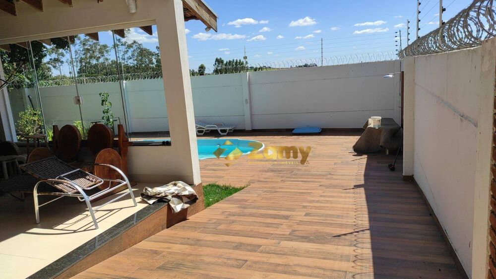 Sobrado, 3 quartos, 270 m² - Foto 1