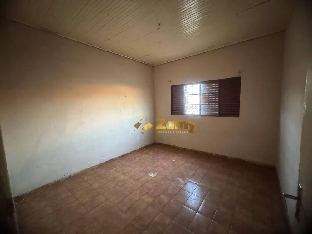 Casa, 3 quartos, 206 m² - Foto 1