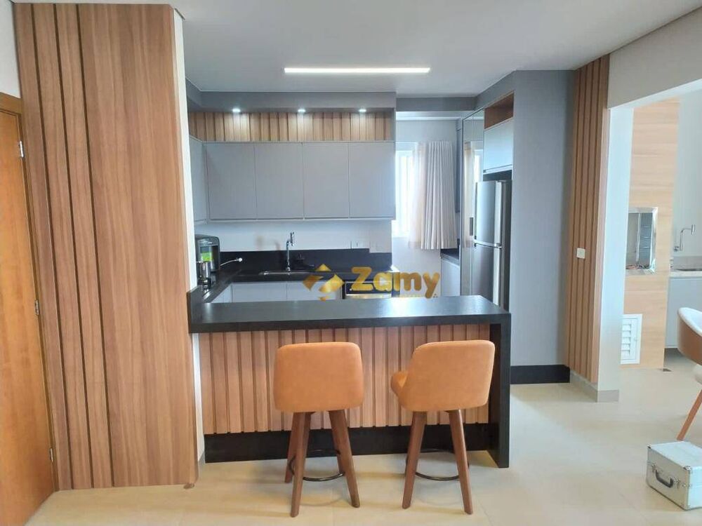 Apartamento à venda com 2 quartos, 96m² - Foto 2