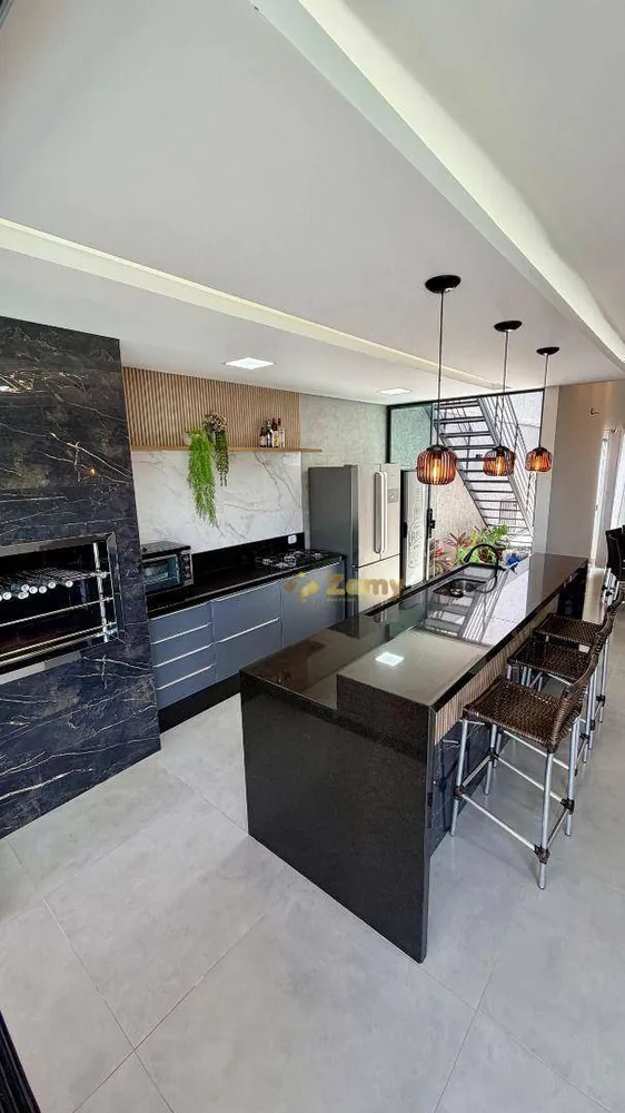 Casa, 3 quartos, 180 m² - Foto 3