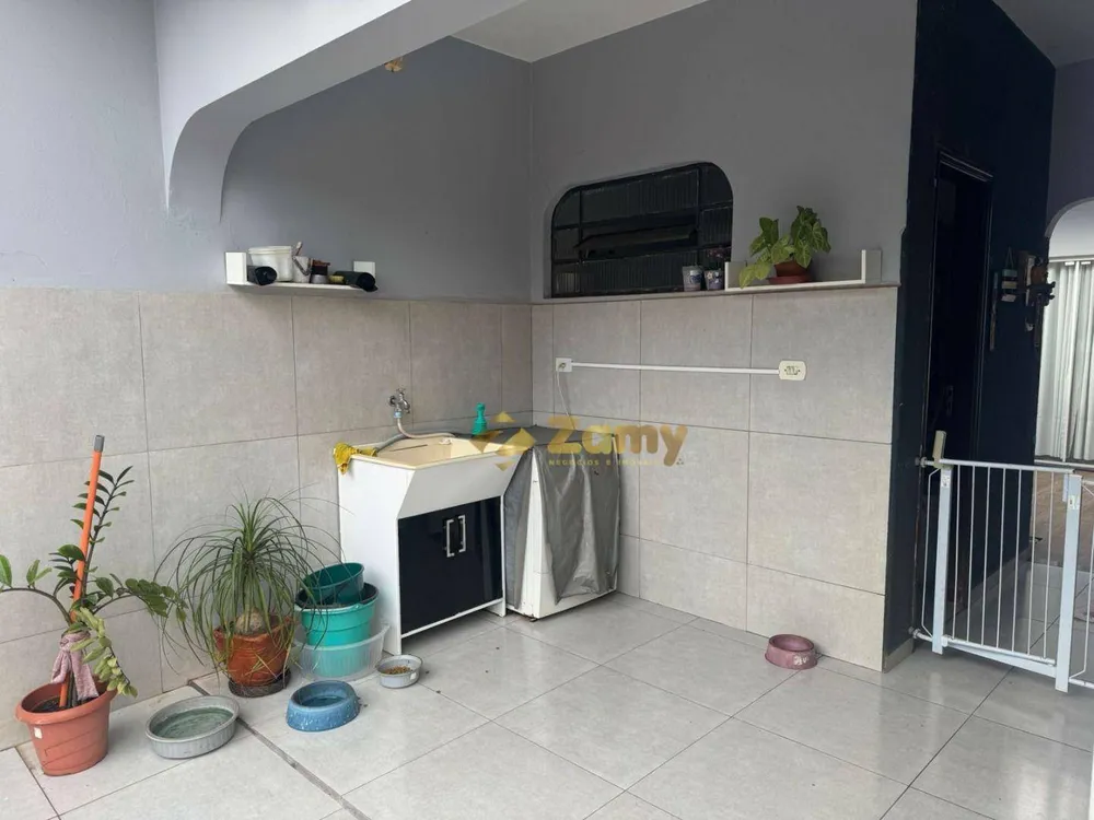 Casa, 3 quartos, 255 m² - Foto 15