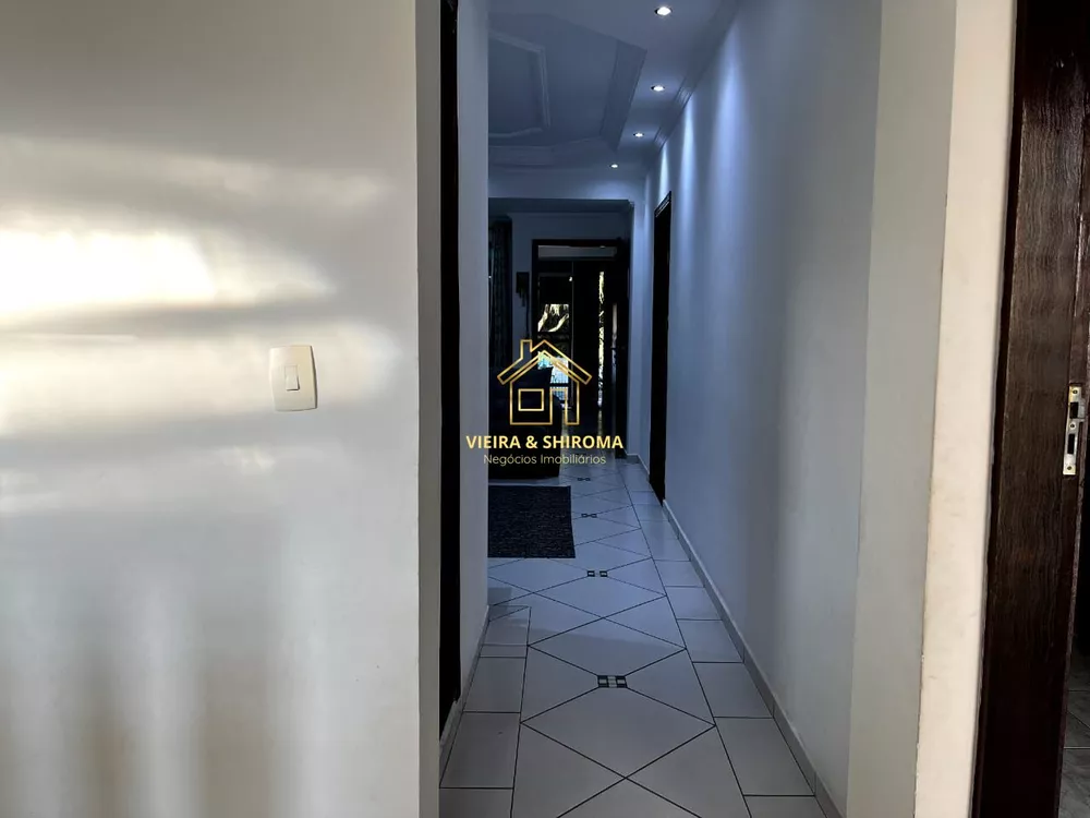 Casa, 4 quartos, 205 m² - Foto 3