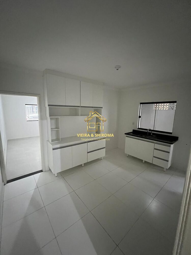 Casa à venda com 3 quartos, 141m² - Foto 3