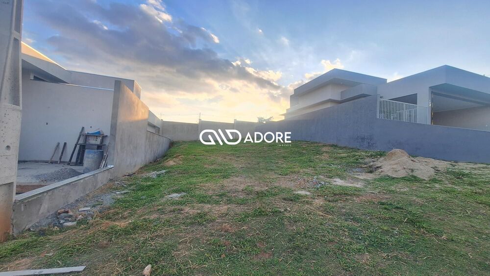 Terreno, 300 m² - Foto 1