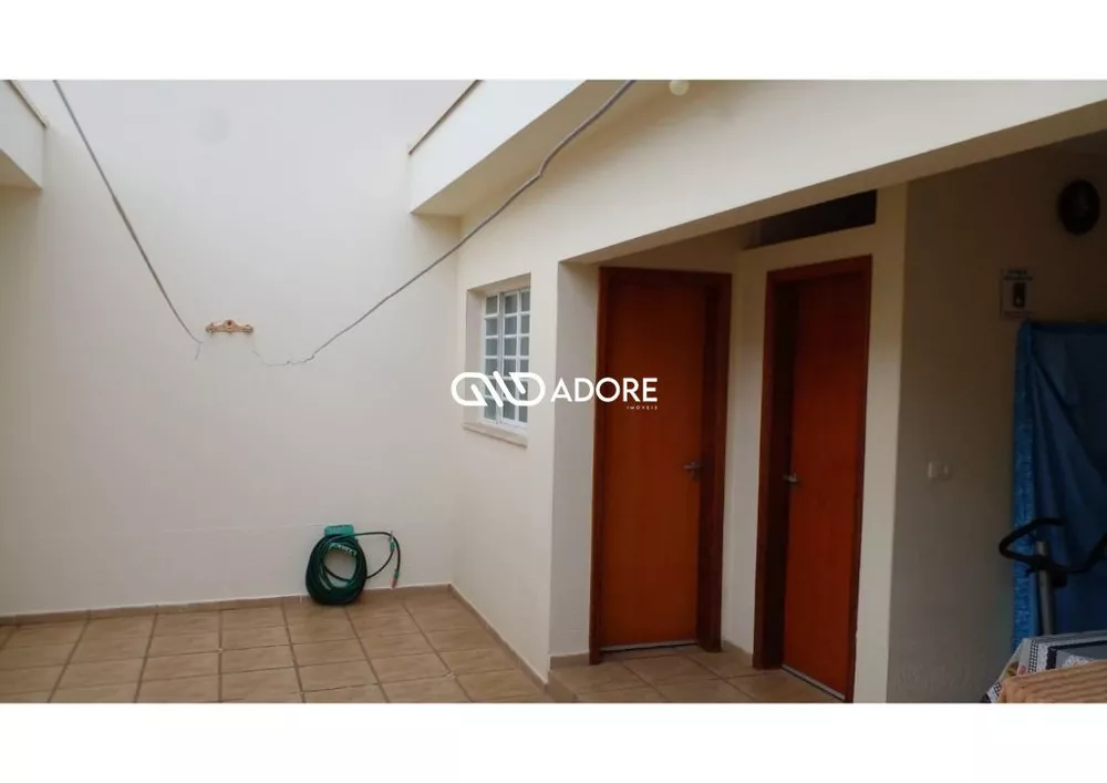 Casa, 3 quartos, 139 m² - Foto 1