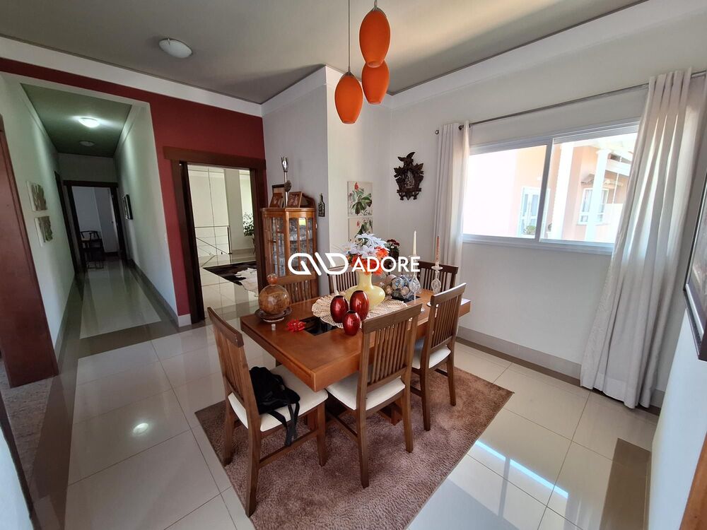 Casa de Condomínio para alugar com 4 quartos, 410m² - Foto 4